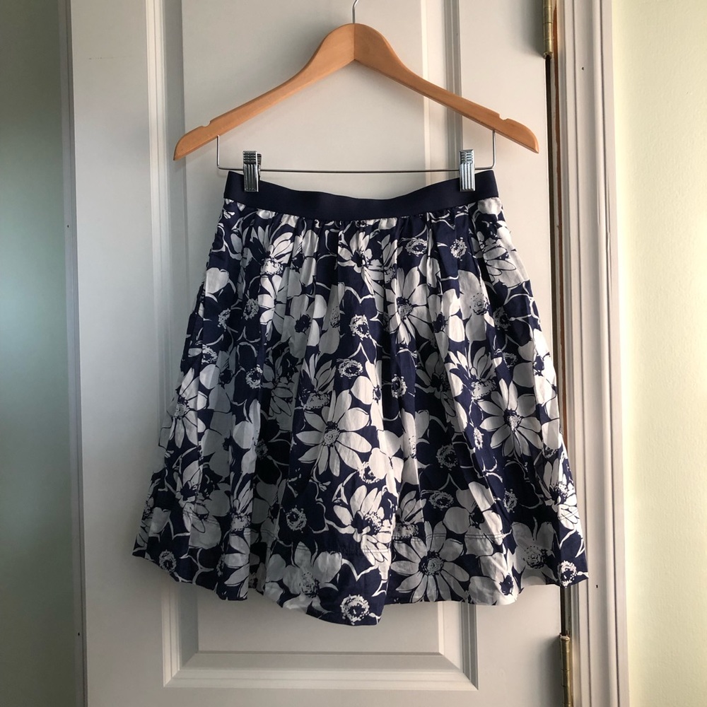 Uniqlo Blue & White Floral Skirt